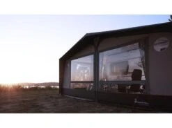 Isabella Caravanvoortent Commodore Dawn 300 10 Isabella Caravanvoortent Commodore Dawn 300 -Buiten Kamperen Promotie 4 2 isabella caravanvoortent commodore dawn sfeer isacommodawn